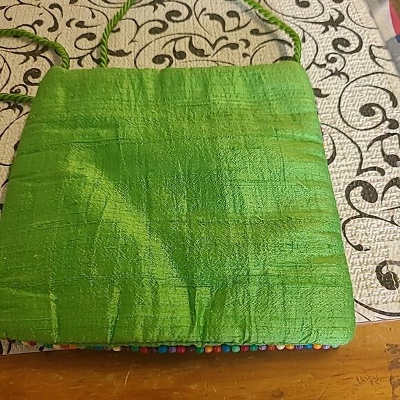 Bright Button Shoulder Bag - Picture 2 of 4